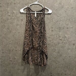 Leopard Print Sleeveless Top